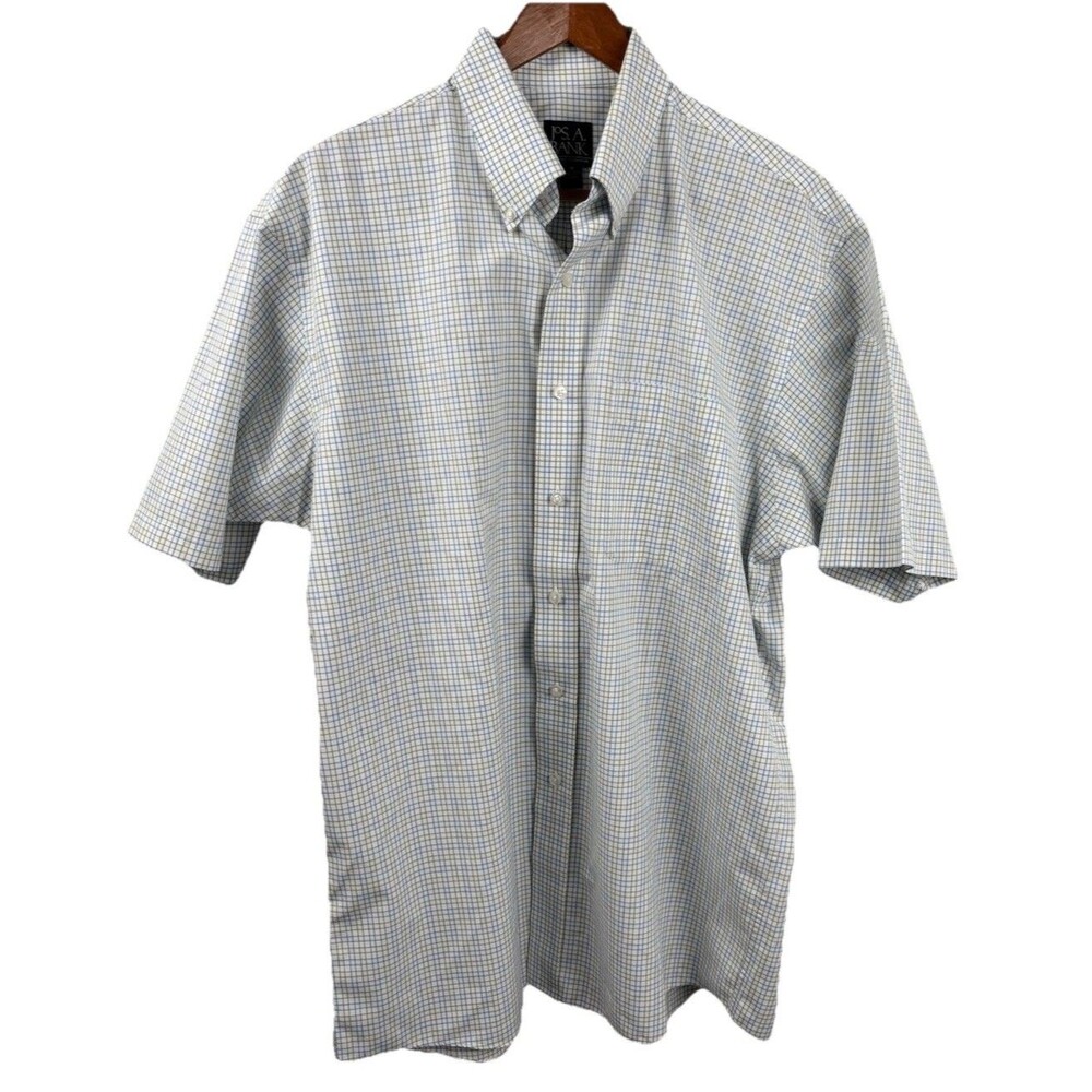 Jos A Bank Checked Short Sleeve 100% Cotton Button Travelers Shirt. Men's Med